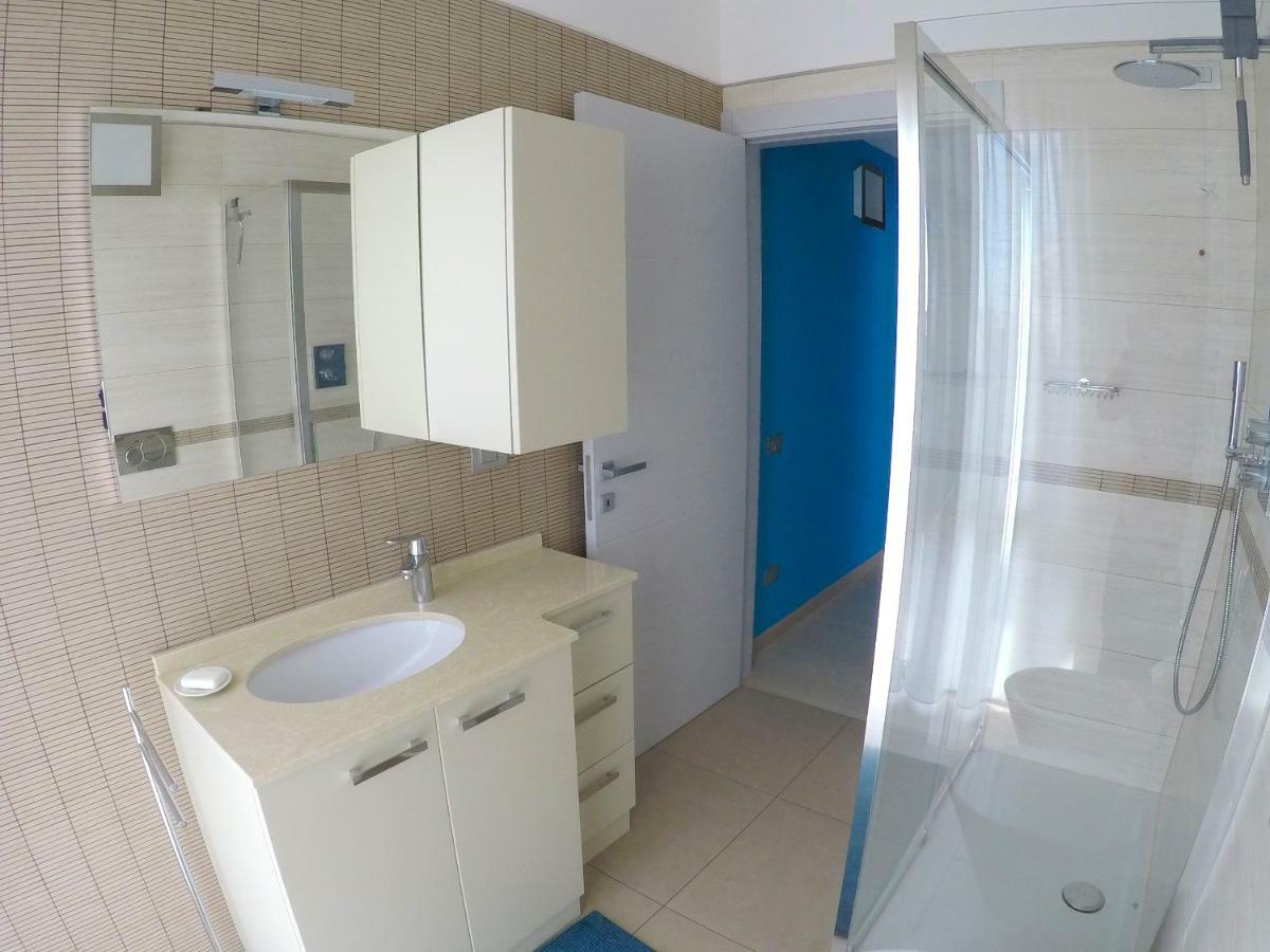 Levante Appartamento Di Pregio, Terrazza E Vista Panoramica Sul Mare E La Citta Виареджо Экстерьер фото